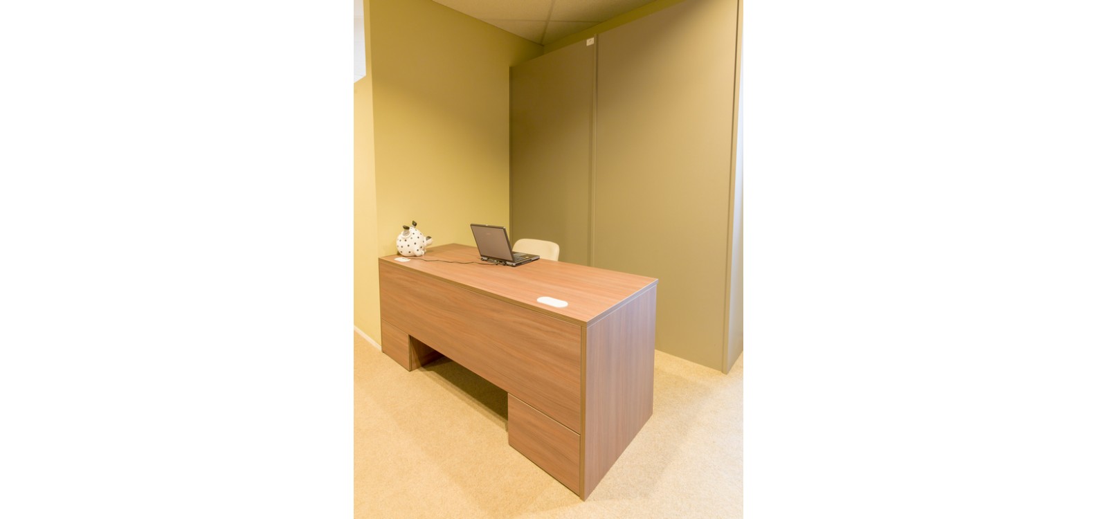 Bureau toonzaal